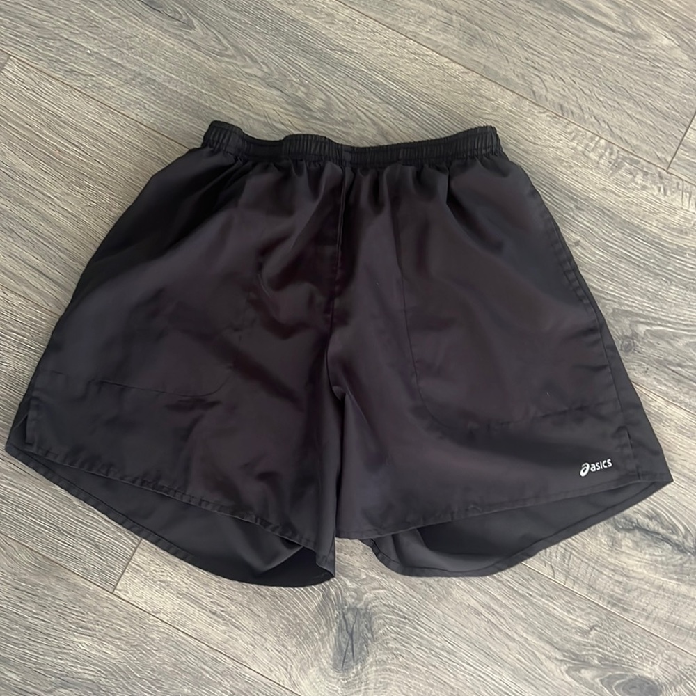 Asics Running Shorts w/ liner and pockets size small EUC